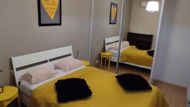 Grzybowska Residence Inter-Apartments Varsavia Esterno foto