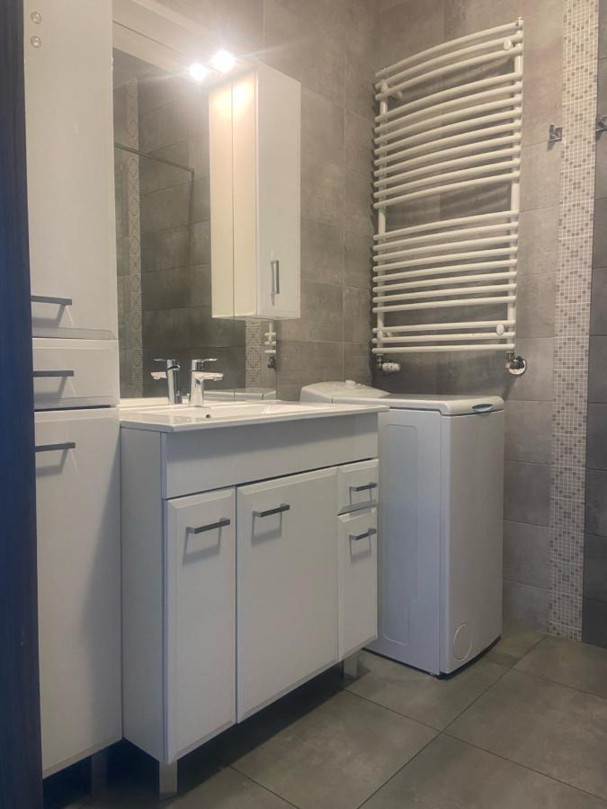 Grzybowska Residence Inter-Apartments Varsavia Esterno foto